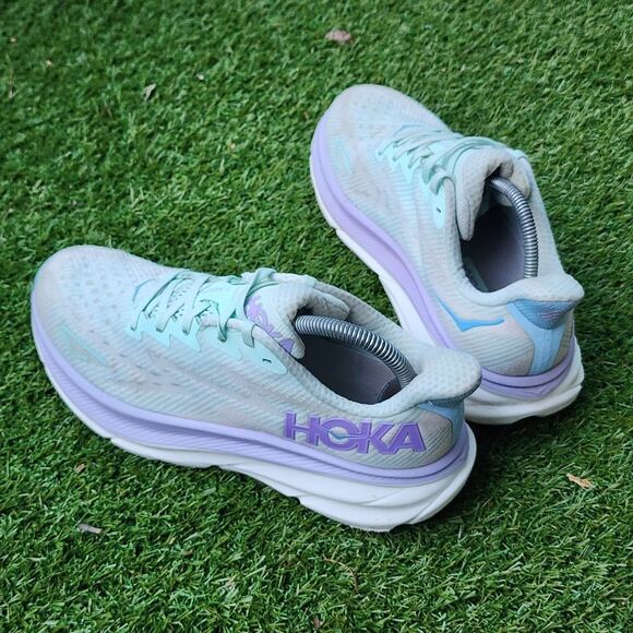 HOKA CLIFTON 9 - Womens Athletic Shoes - SIZE 8.5B - See All Pictures- - Picture 4 of 11
